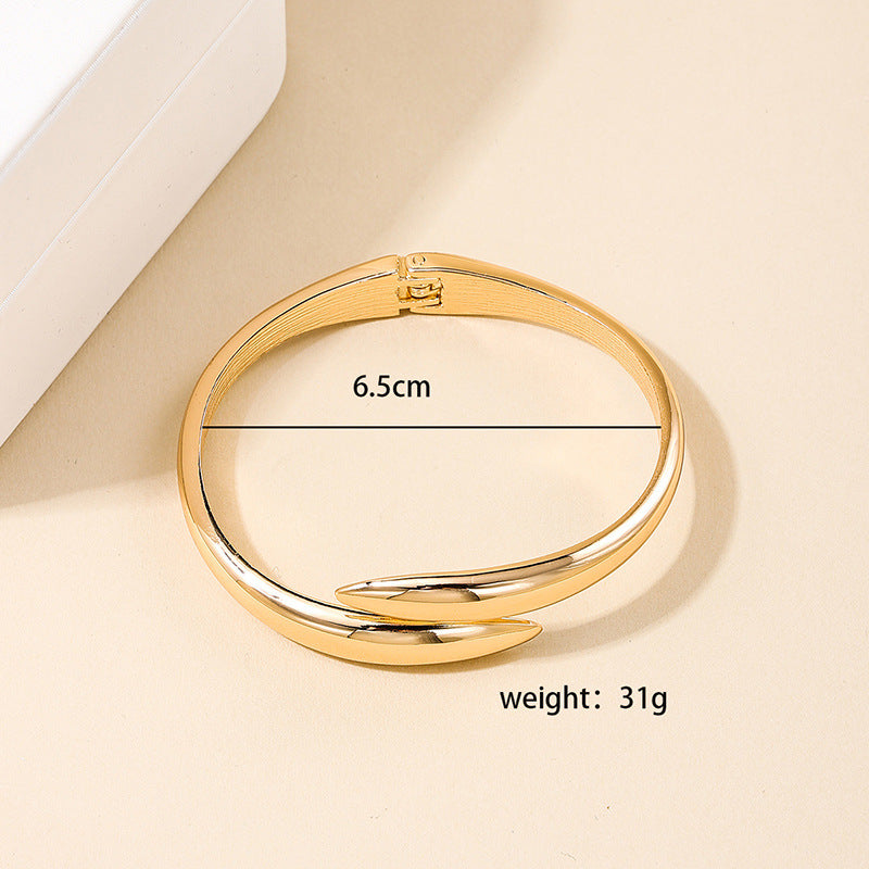 cold style fashionable simple bracelet