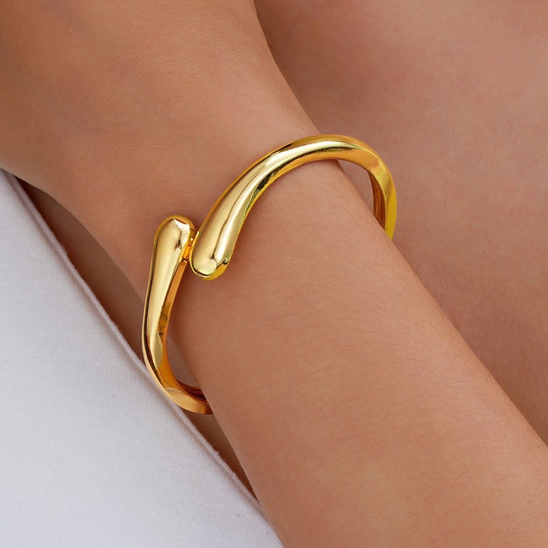 Vintage multi-layered diamond pattern bracelet